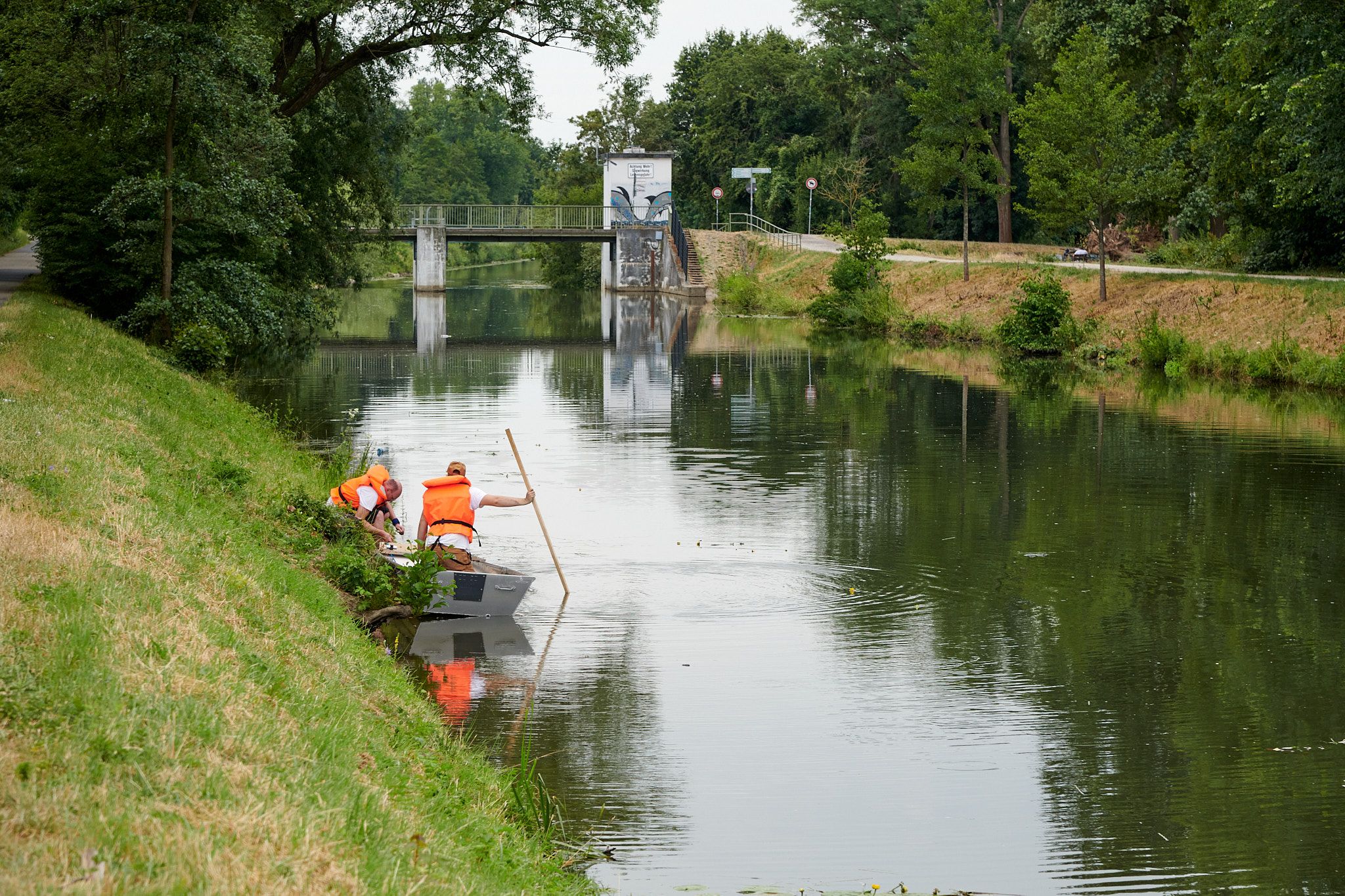 29.06.2023 Kampfmittelsondierung auf der Nidda
